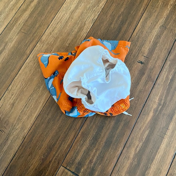 🚨Gymboree Swimming Trunks Stingray & Fish sz 3t - Picture 7 of 10